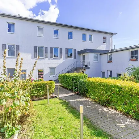 - 3 Im Appartementhaus Hafenriff Apartment Sassnitz
